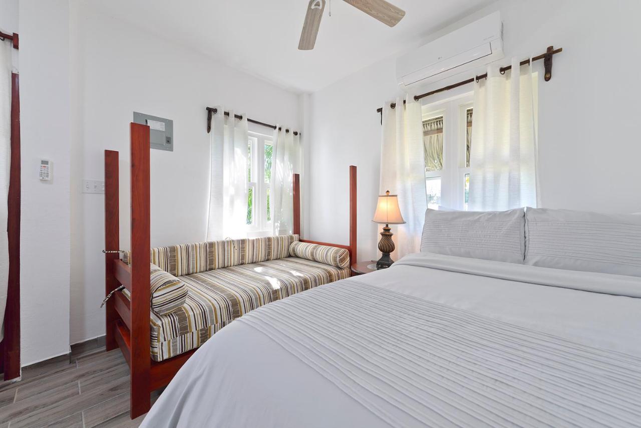 הופקינס Parrot Cove Lodge מראה חיצוני תמונה