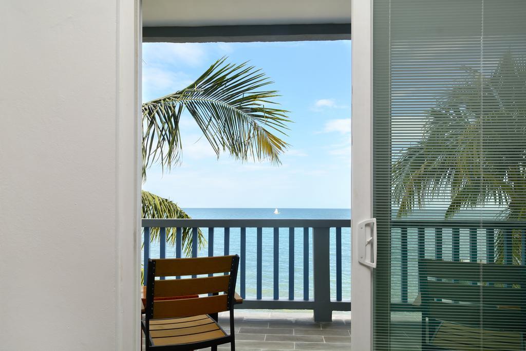 הופקינס Parrot Cove Lodge מראה חיצוני תמונה